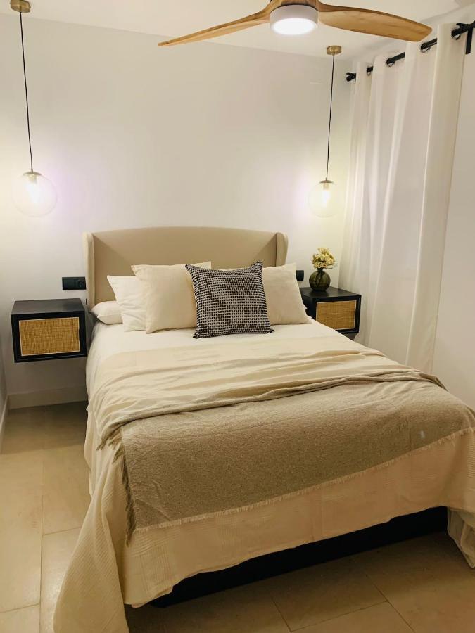Helearon Suite Малага Экстерьер фото